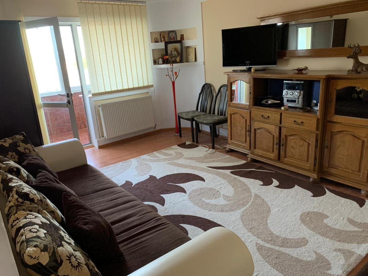Apartament Онещи Екстериор снимка